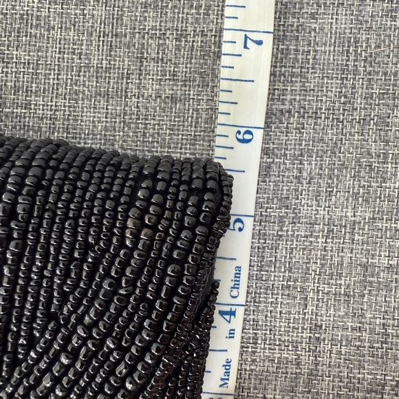 Black canvas beaded clutch - Picture 9 of 10